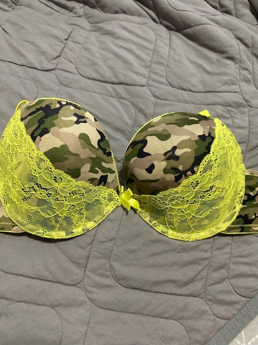 La Senza bra